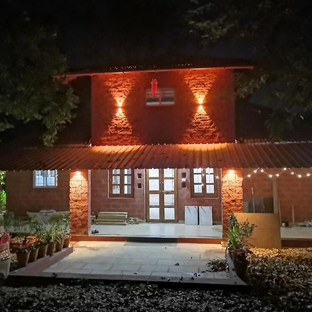 Sarvoday Eco Homestay, Sawantwadi Esterno foto